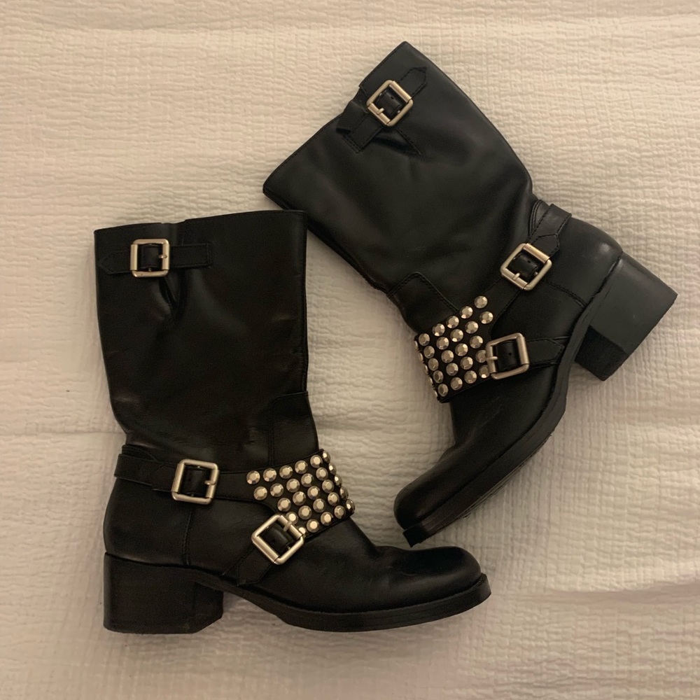 BCBG studded boots - 6.5